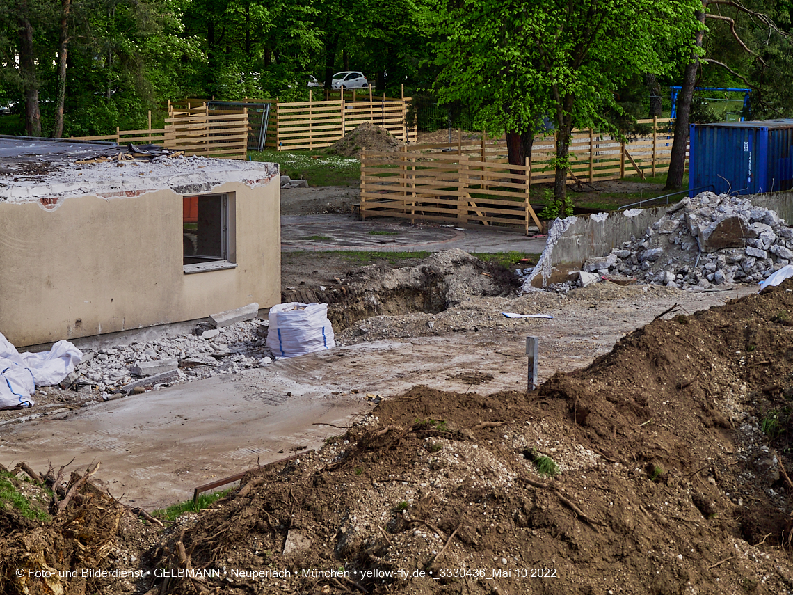 10.05.2022 - Baustelle am Haus für Kinder in Neuperlach